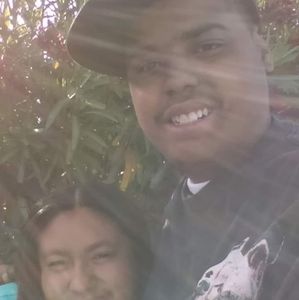 Meet your Posher, Kenia